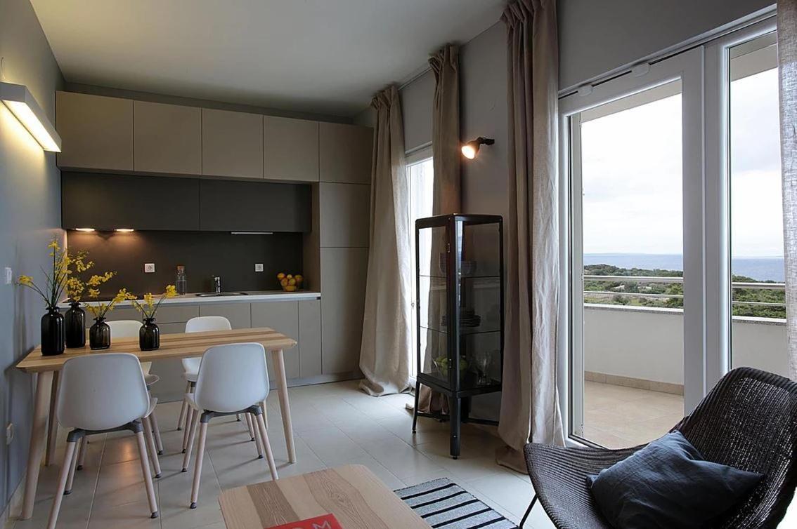 Sea Salt Apartment โนวาลยา ภายนอก รูปภาพ